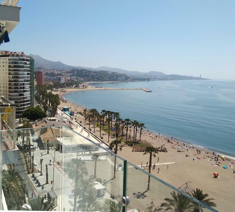 Malagueta Beach Apartment มาลากา ภายนอก รูปภาพ
