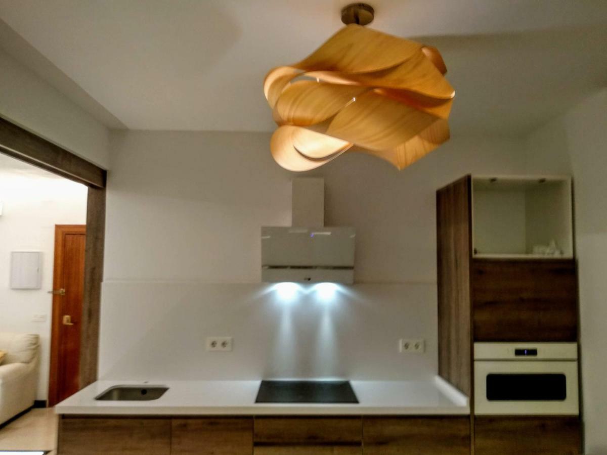 Malagueta Beach Apartment มาลากา ภายนอก รูปภาพ